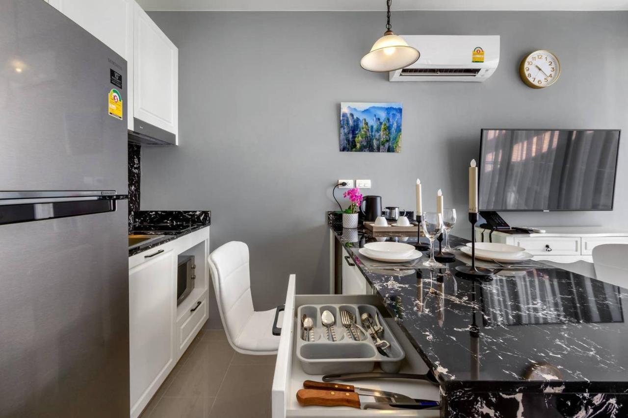 Palmyrah Surin, Modern 1Br With Terrace, 150 Meters To Surin Beach Exterior foto